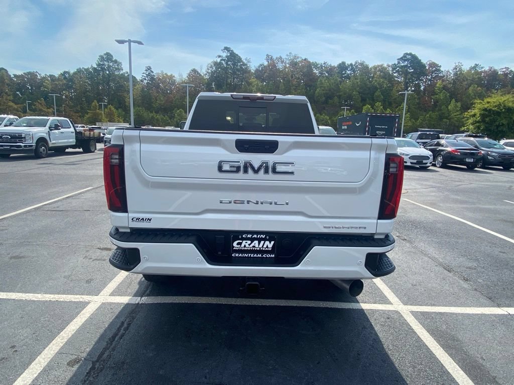 Used 2024 GMC Sierra 2500 Denali Ultimate AWD/4WD image 6