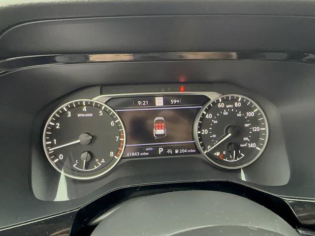 Used 2023 Nissan Pathfinder SL w/ Black Appearance Package AWD/4WD image 5
