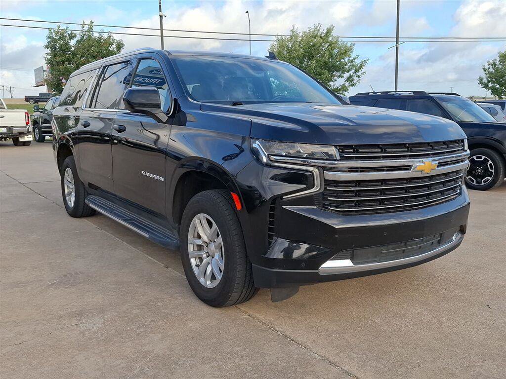 Used 2024 Chevrolet Suburban LT AWD/4WD image 28