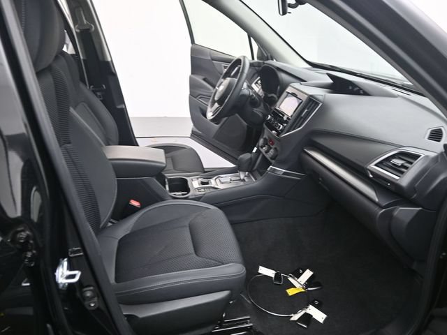 Used 2024 Subaru Forester Premium AWD/4WD image 23