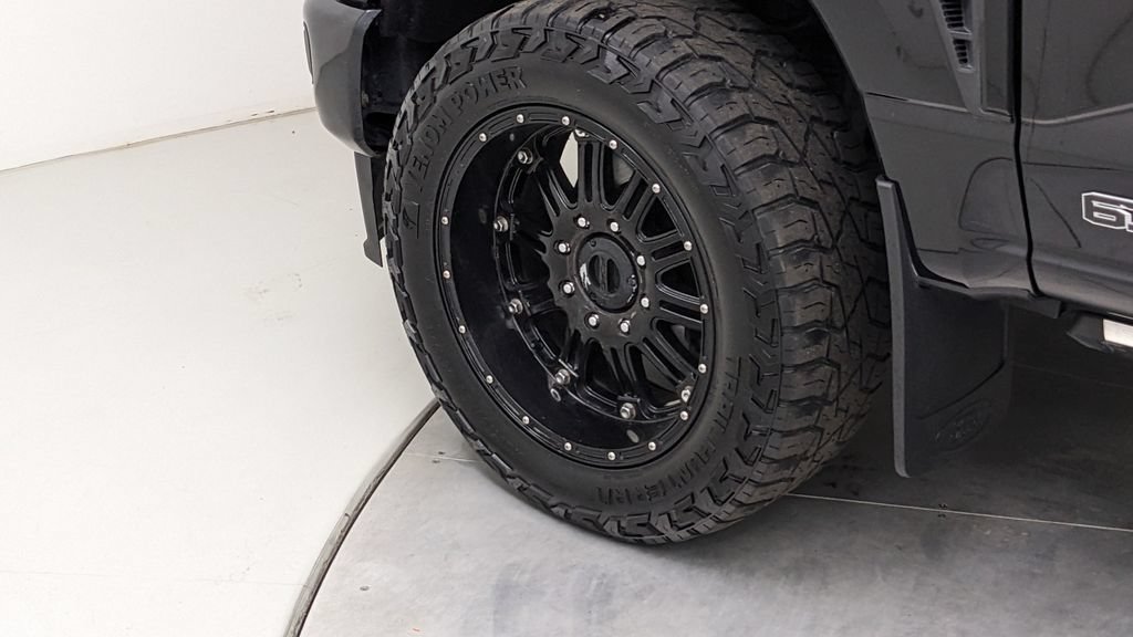 Certified 2025 Ford F250 Platinum AWD/4WD image 5