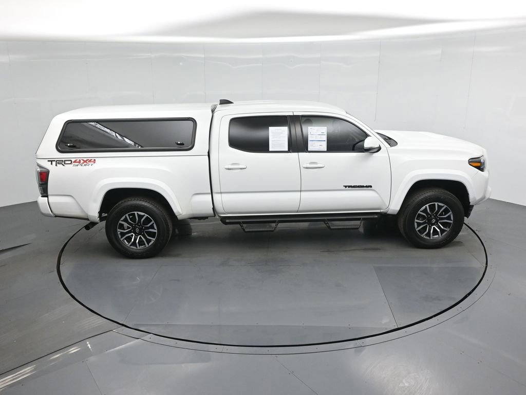 Used 2022 Toyota Tacoma TRD Sport image 9