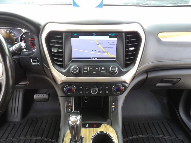 Used 2019 GMC Acadia Denali image 18