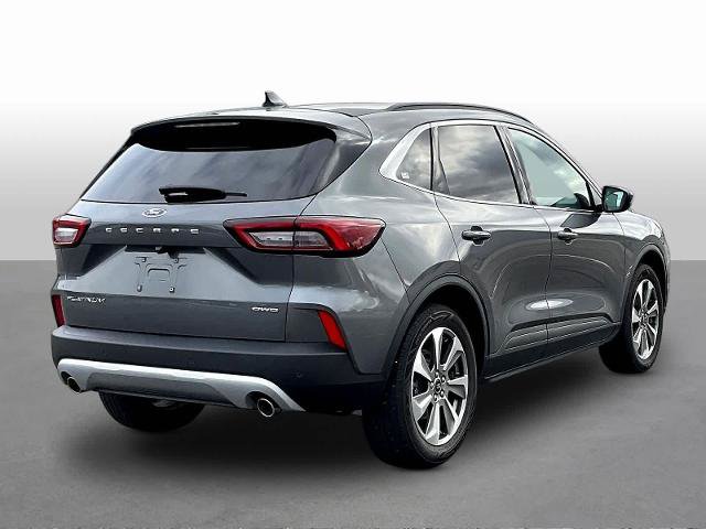 Certified 2025 Ford Escape Platinum AWD/4WD image 7