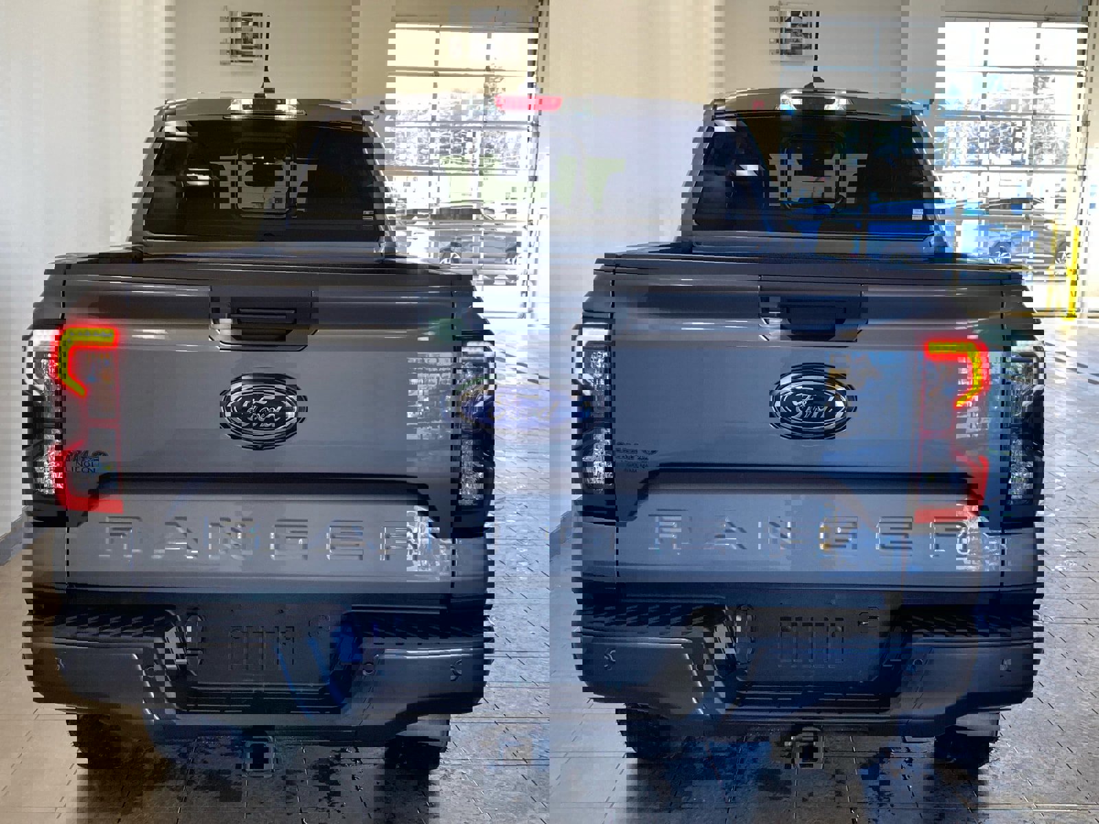 Certified 2024 Ford Ranger Lariat w/ FX4 Off-Road Package image 3