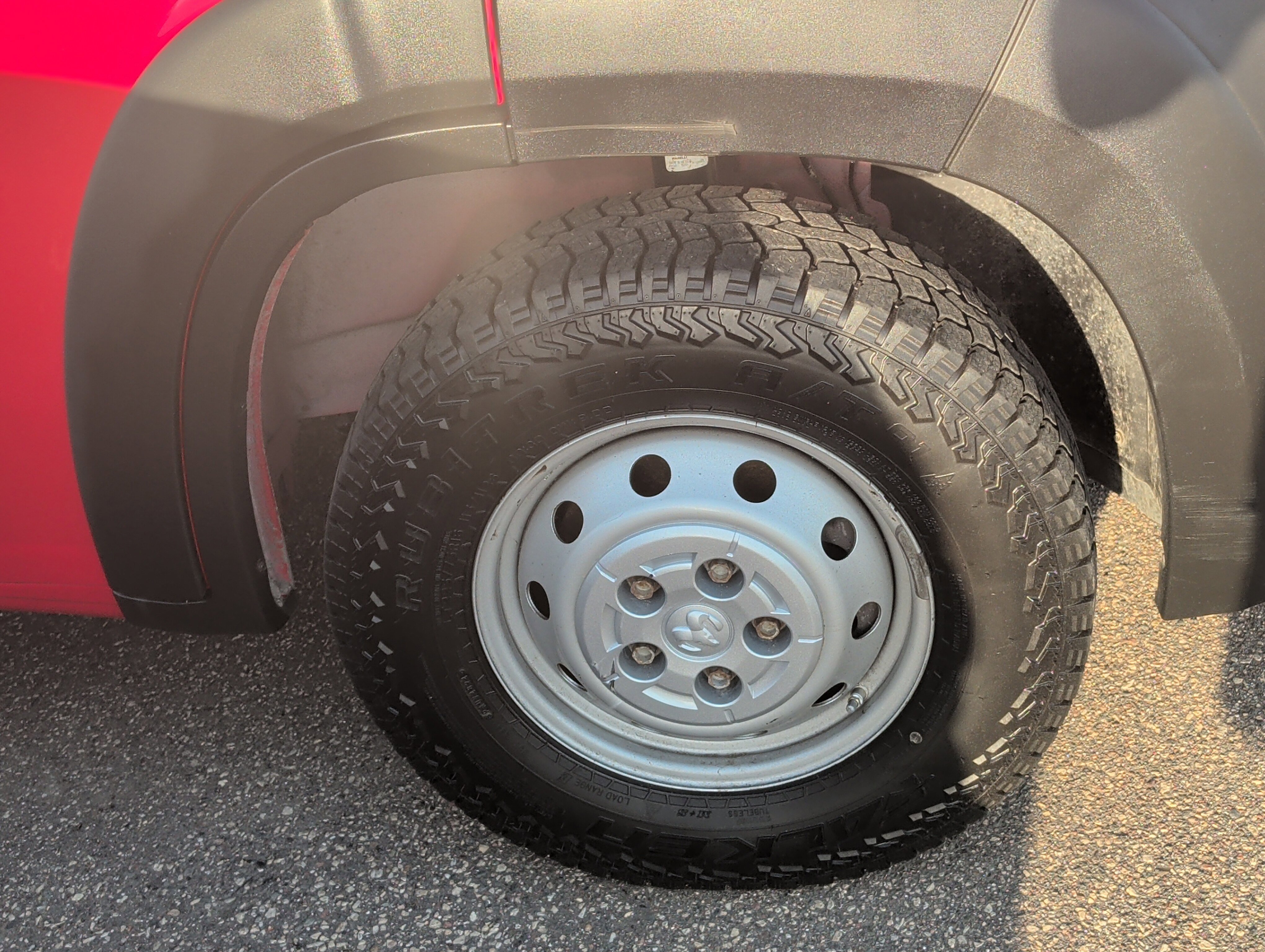 Used 2021 RAM ProMaster 2500 image 7