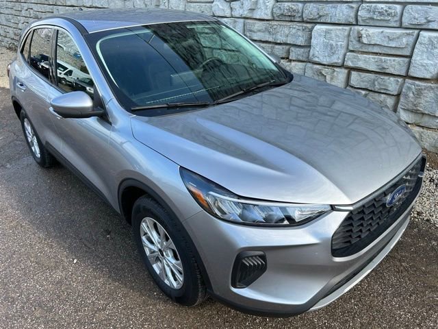 Certified 2023 Ford Escape Active w/ Tech Pack #2 AWD/4WD image 7