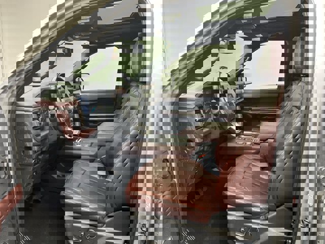 Certified 2023 Ford Expedition Limited image 3