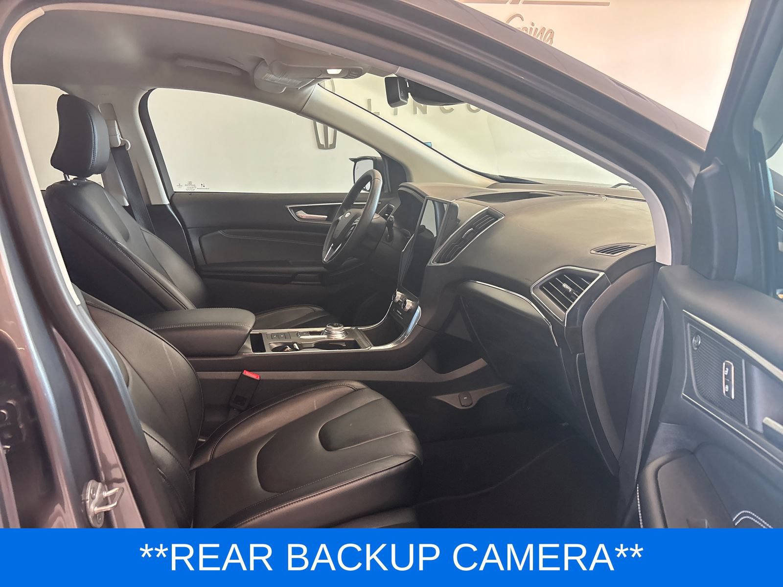 Certified 2022 Ford Edge Titanium AWD/4WD image 8