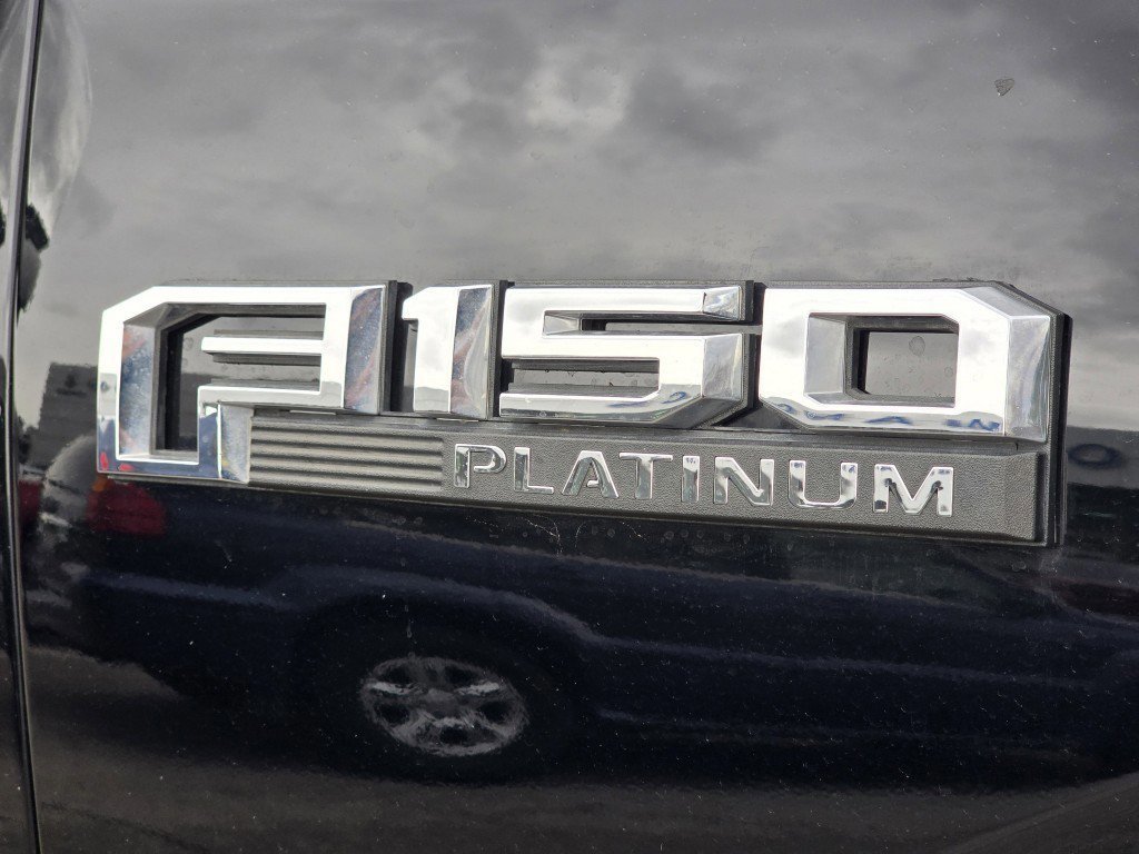 Certified 2018 Ford F150 Platinum w/ Technology Package image 31