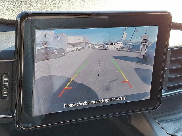 Certified 2022 Ford Explorer XLT w/ Equipment Group 202A image 19