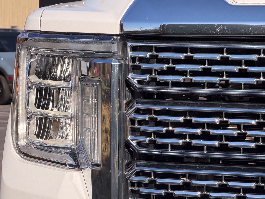 Used 2020 GMC Sierra 2500 Denali w/ Denali Ultimate Package AWD/4WD image 4