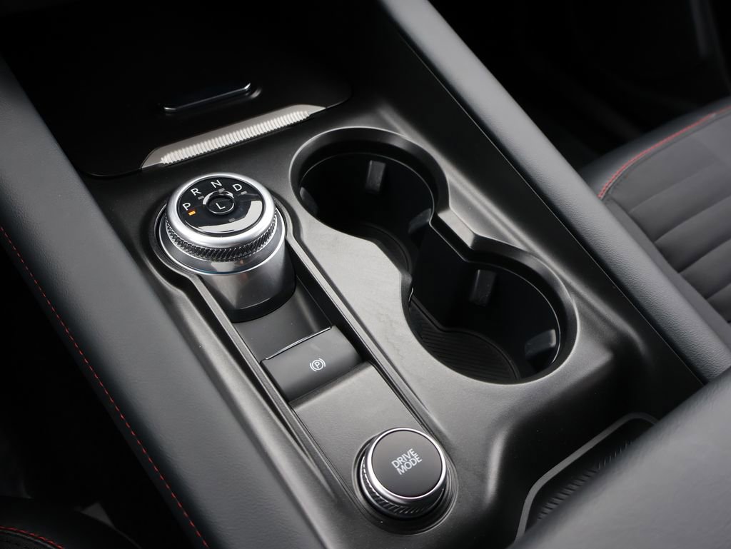 Certified 2025 Ford Explorer ST-Line AWD/4WD image 39
