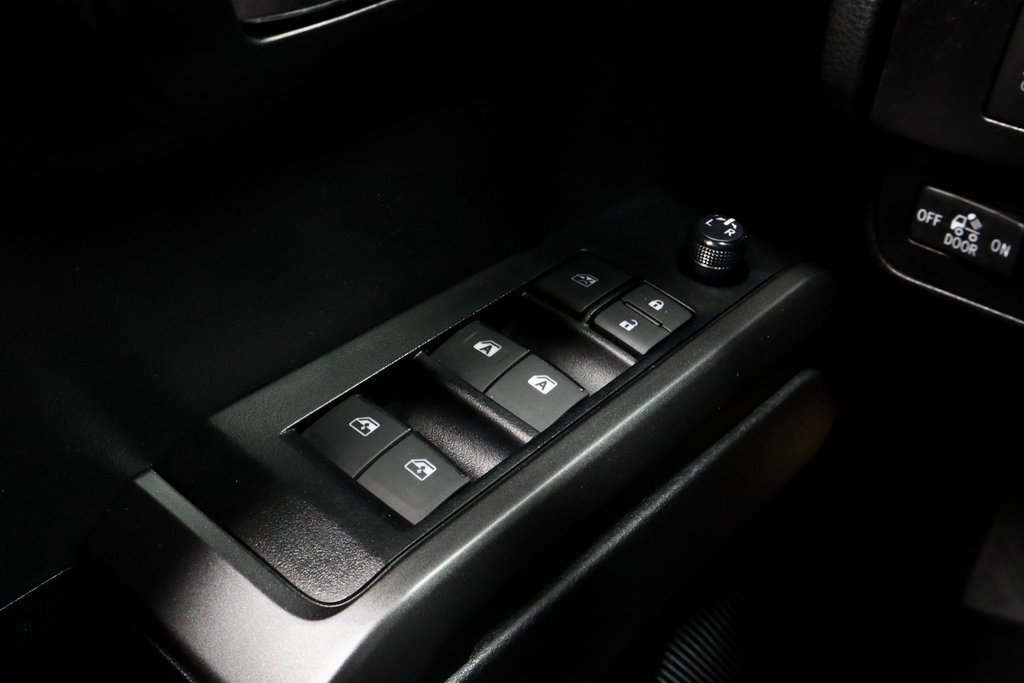 Used 2022 Toyota Tacoma TRD Sport image 25