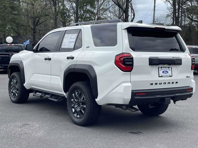 Used 2025 Toyota 4Runner SR5 image 3