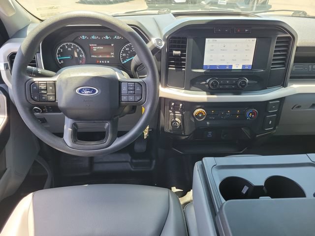 Certified 2022 Ford F150 XL w/ Trailer Tow Package RWD image 4