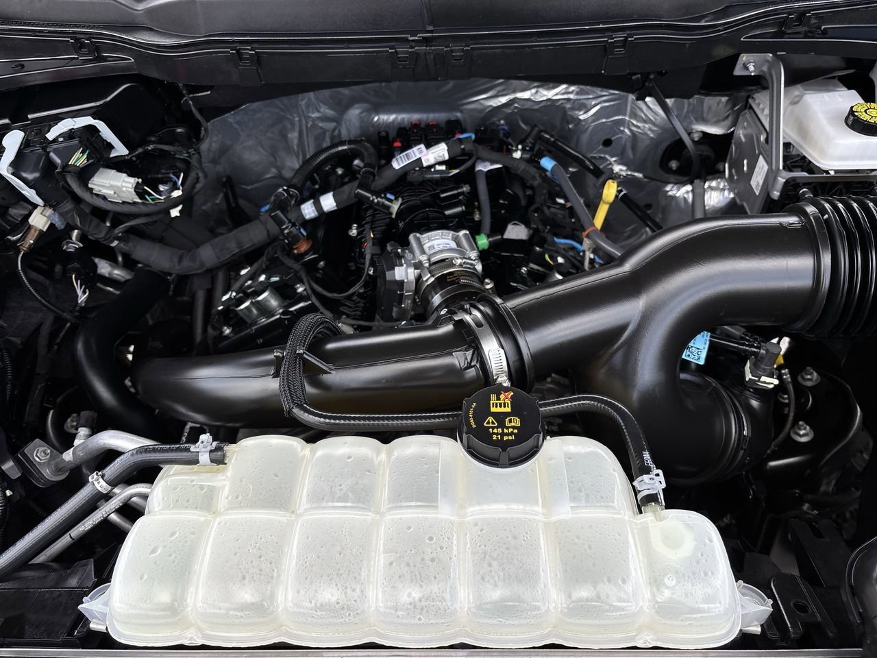 Certified 2025 Ford F150 STX w/ Equipment Group 200A image 16