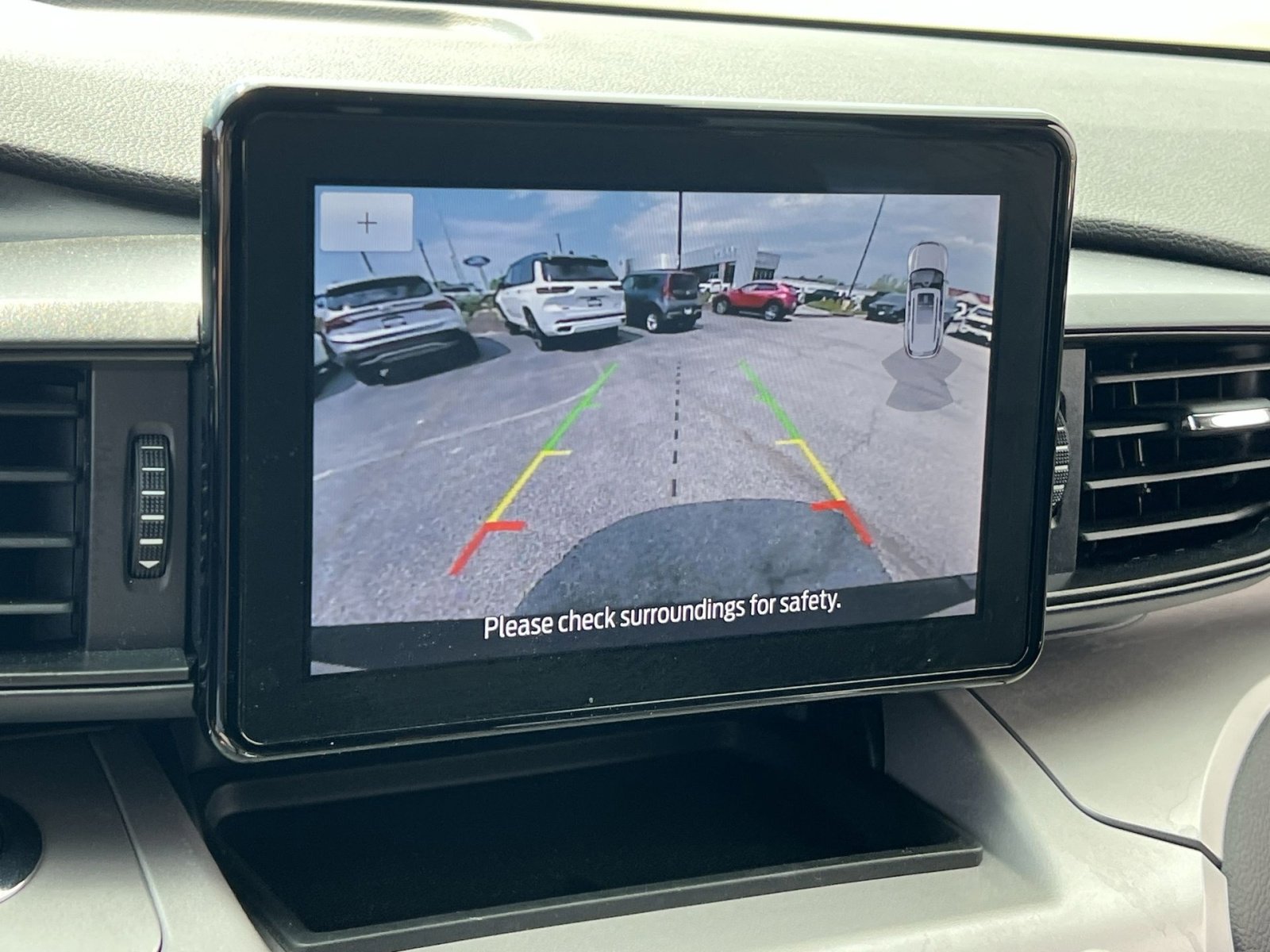 Certified 2023 Ford Explorer XLT AWD/4WD image 27