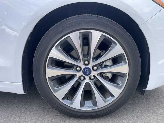 Certified 2020 Ford Fusion SE AWD/4WD image 13