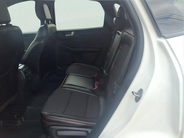 Certified 2024 Ford Escape ST-Line w/ Tech Pack #1 AWD/4WD image 9