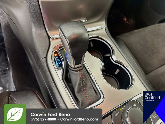 Used 2019 Jeep Grand Cherokee Trailhawk AWD/4WD image 19