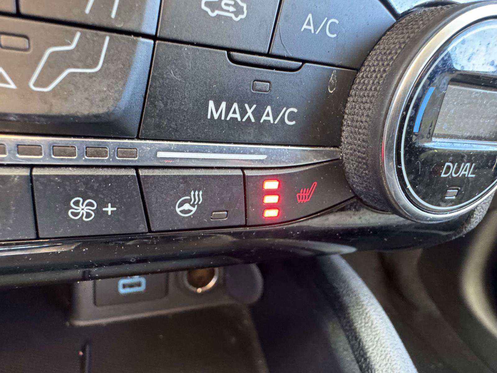 Certified 2021 Ford Escape SE w/ Convenience Package image 32