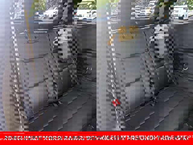 Certified 2023 Ford Explorer ST-Line w/ Class IV Trailer Tow Package image 26