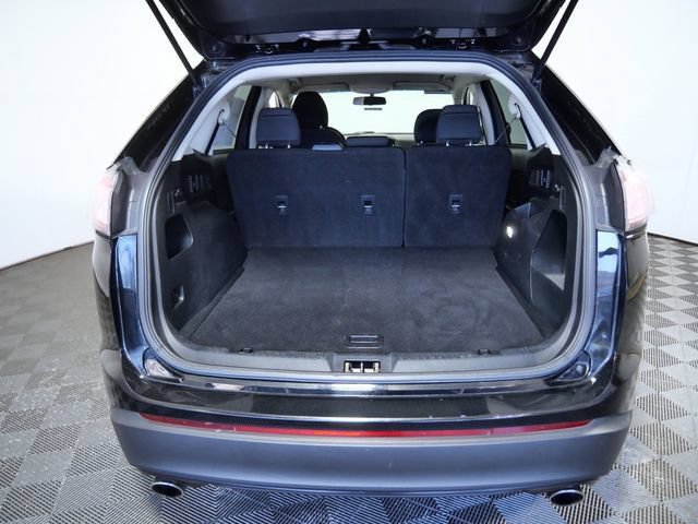 Certified 2017 Ford Edge SE AWD/4WD image 9