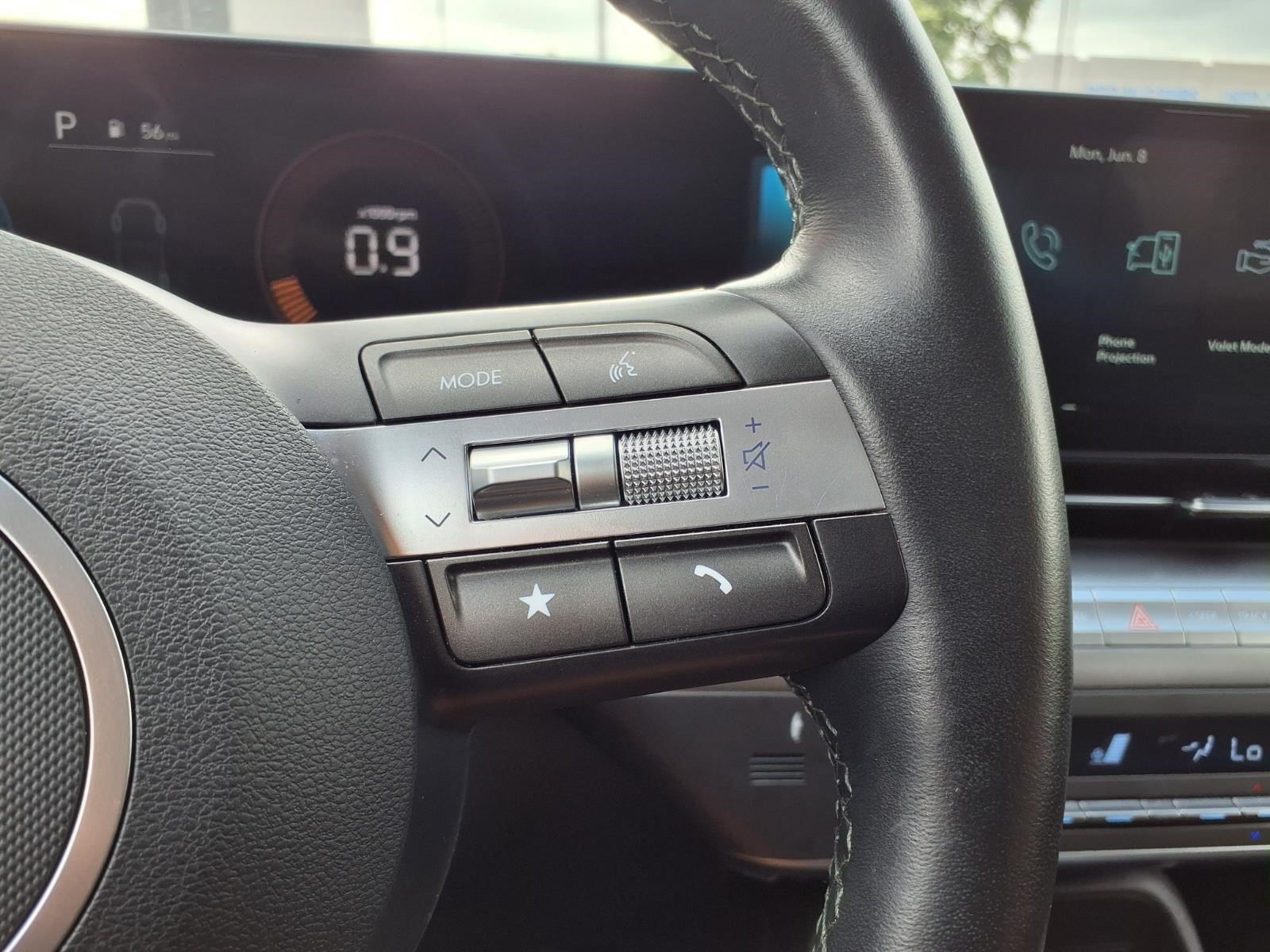 Used 2025 Hyundai Kona SEL AWD/4WD image 23