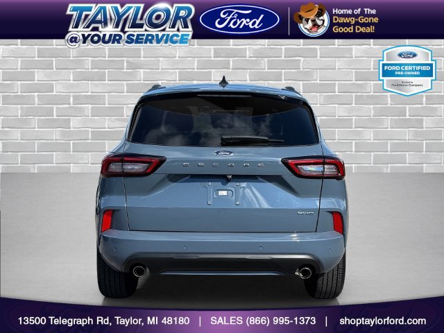 Certified 2024 Ford Escape ST-Line Elite AWD/4WD image 4