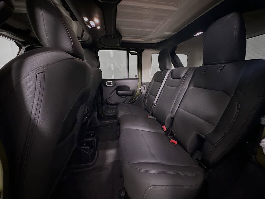 Used 2022 Jeep Wrangler Unlimited Sport AWD/4WD image 14