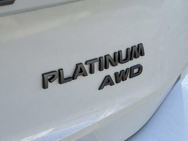 Used 2024 Nissan Rogue Platinum w/ Platinum Premium Package image 8