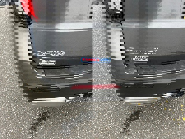 Certified 2025 Ford Explorer Platinum w/ LUX Leather Package image 24