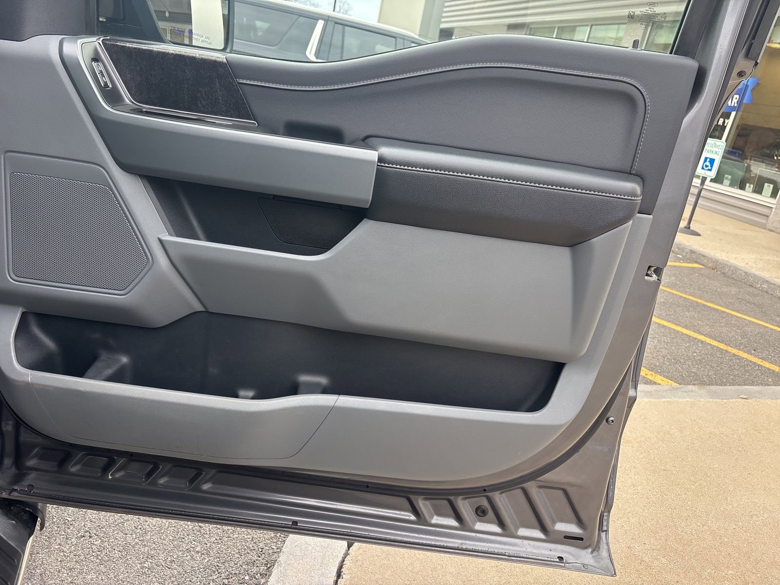 Certified 2022 Ford F150 XLT w/ Equipment Group 302A High image 47