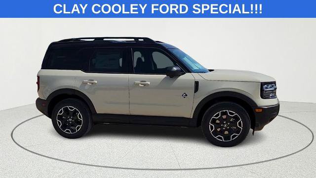 Certified 2025 Ford Bronco Sport Outer Banks w/ Outer Banks Tech Package+ AWD/4WD image 2