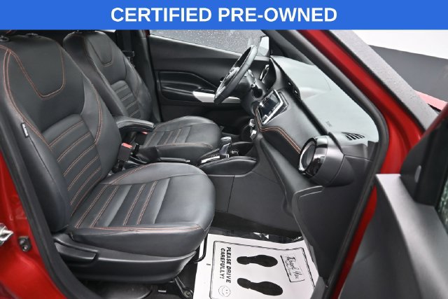 Used 2020 Nissan Kicks SR w/ SR Premium Package FWD image 8