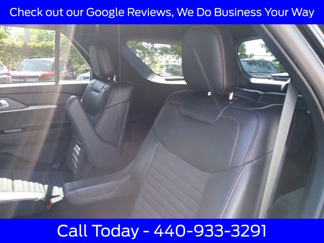 Certified 2025 Ford Explorer ST-Line AWD/4WD image 33