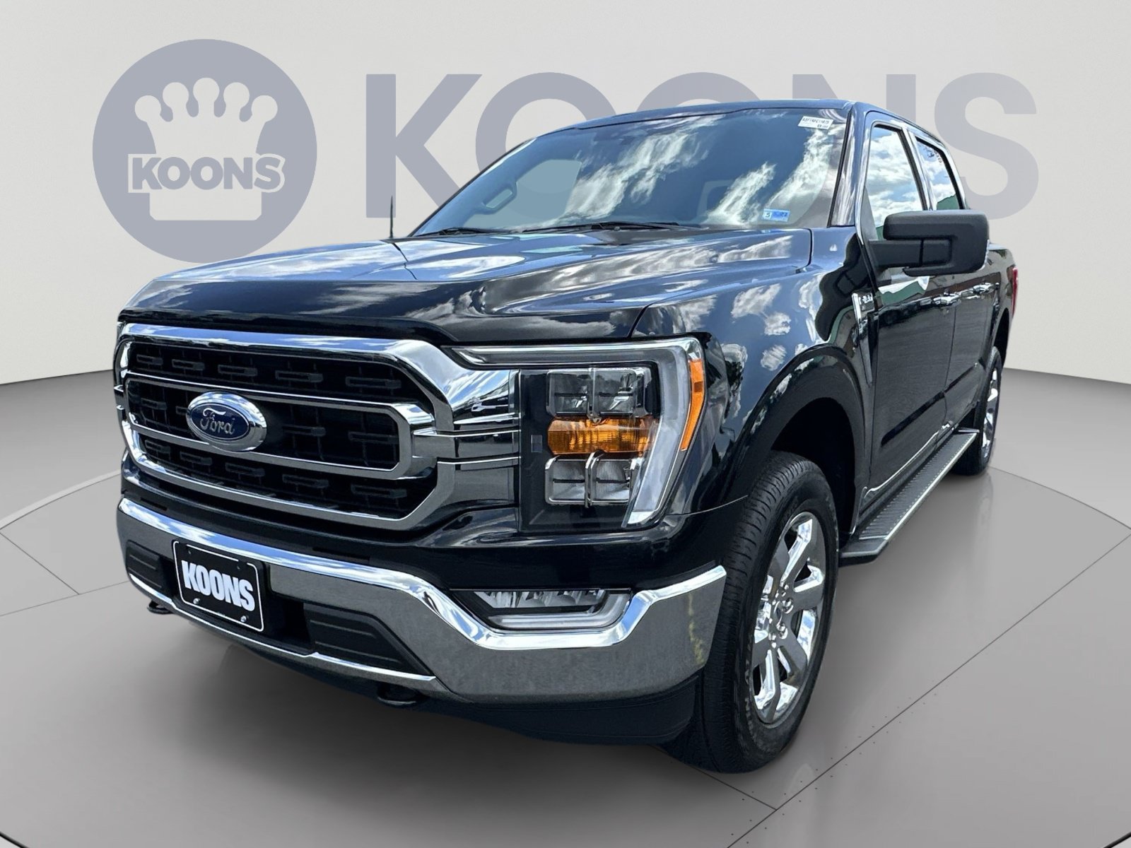 Certified 2022 Ford F150 XLT w/ Equipment Group 302A High AWD/4WD image 5