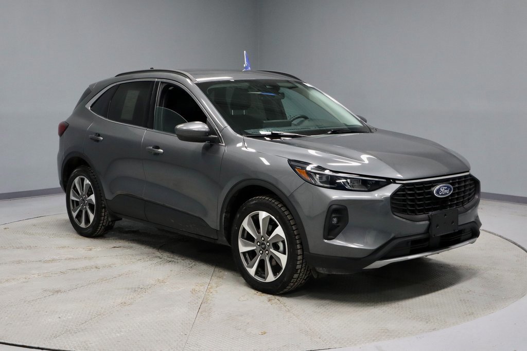 Certified 2025 Ford Escape Platinum image 7