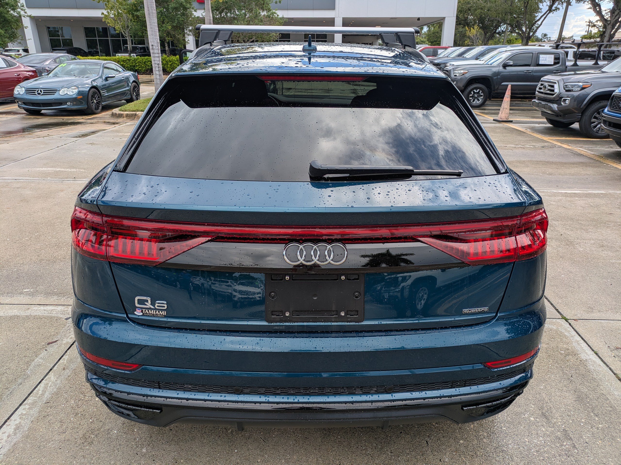 Used 2019 Audi Q8 Premium Plus w/ Premium Plus AWD/4WD image 5