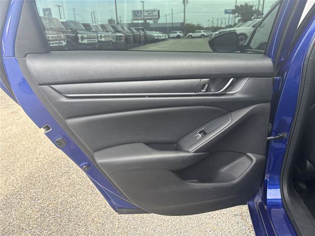 Used 2022 Honda Accord Sport image 26