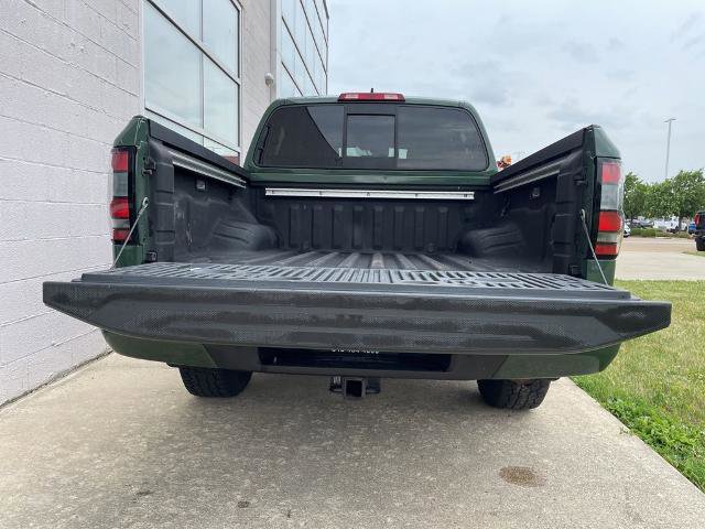 Used 2022 Nissan Frontier PRO-4X w/ Pro-4X Premium Package AWD/4WD image 14