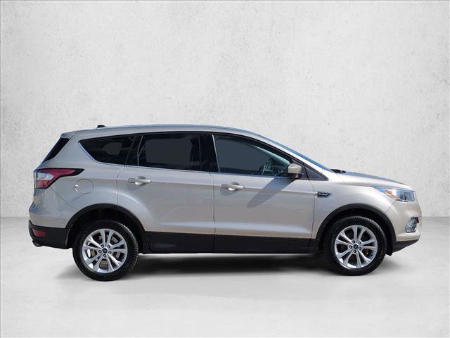 Certified 2017 Ford Escape SE FWD image 4