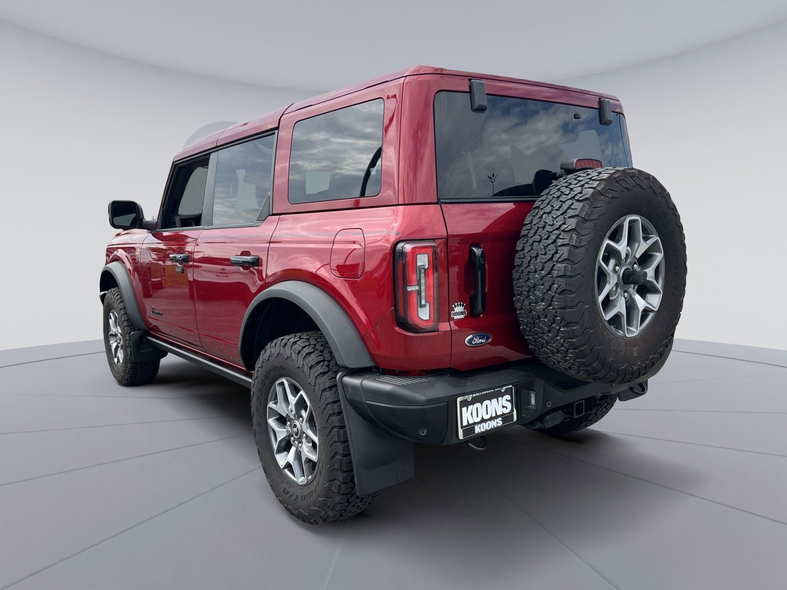 Certified 2025 Ford Bronco Badlands image 5