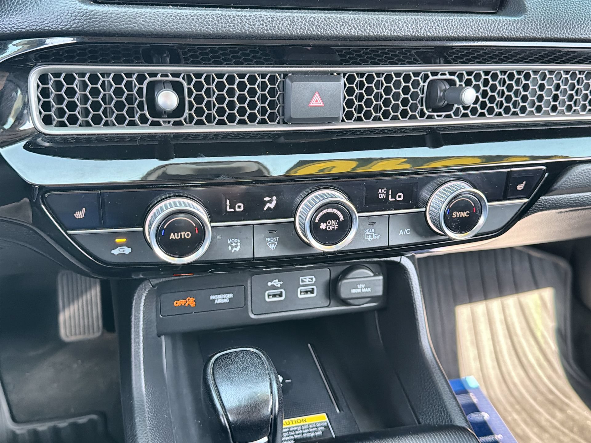 Used 2024 Honda Civic Touring image 19
