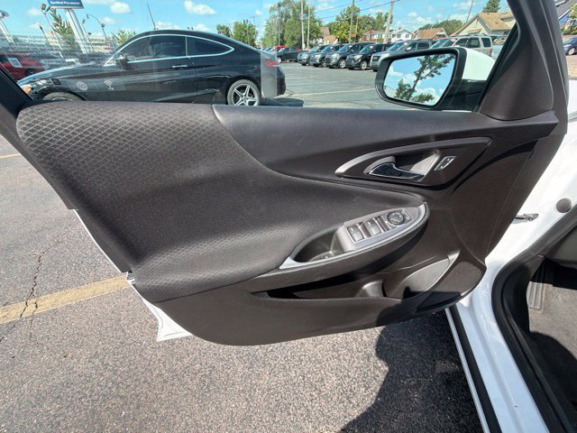 Used 2024 Chevrolet Malibu LT FWD image 13