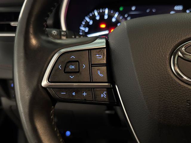Used 2021 Toyota Highlander XSE AWD/4WD image 21