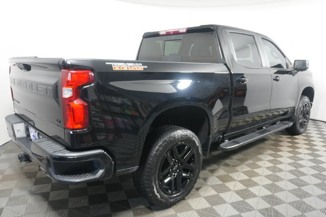 Used 2023 Chevrolet Silverado 1500 LT Trail Boss w/ LT Trail Boss Premium Package AWD/4WD image 3