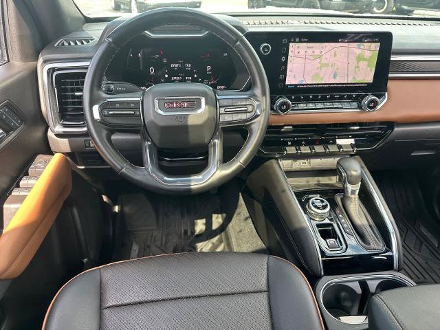 Used 2024 GMC Canyon AT4 w/ AT4 Premium Package AWD/4WD image 16