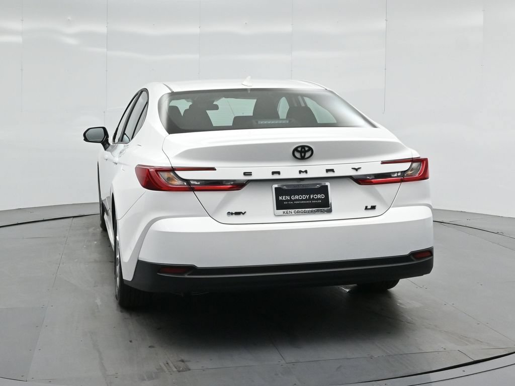 Used 2025 Toyota Camry LE FWD image 22